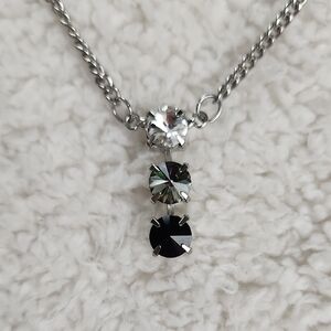 Crystal Elegant Silver, Gray And Black Necklace NWT